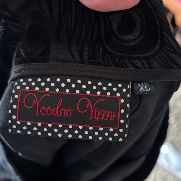 Voodoo Vixen black feather flocked full swing skirt. XL - Picture 4 of 4